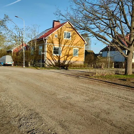 Lägenhet Saunallinen Huone Omakotitalossa - Old Wooden House- Own Sauna *