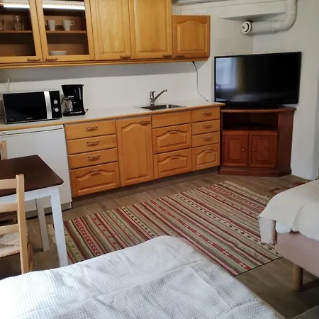 Saunallinen Huone Omakotitalossa - Old Wooden House- Own Sauna Διαμέρισμα *