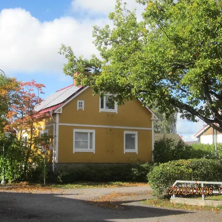 Appartement Saunallinen Huone Omakotitalossa - Old Wooden House- Own Sauna *